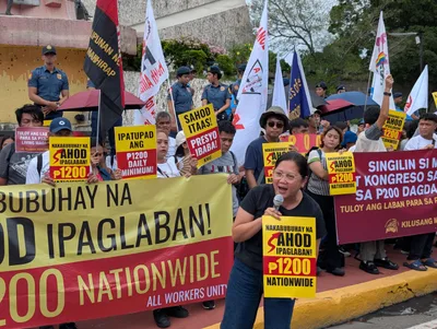 Labor groups protest failed wage hike after Congress ends session without deal