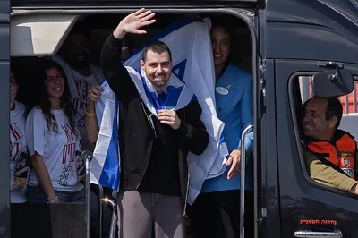 Hamas Frees Final Hostages as Trump Visits Israel to Back Ceasefire Plan