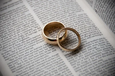 'Overseers' appointed for evangelical congregations at odds with CofE same-sex blessings