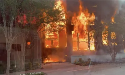 Fire engulfs historic sanctuary at FBC Dallas | Baptist Press