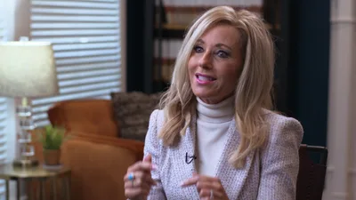 'Home Was Not Safe': Beth Moore Reveals Name of Her Childhood Abuser, Marital Problems in New Memoir