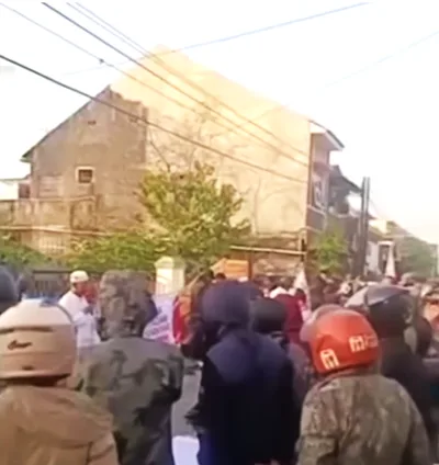 Muslims protest against church construction in Indonesia