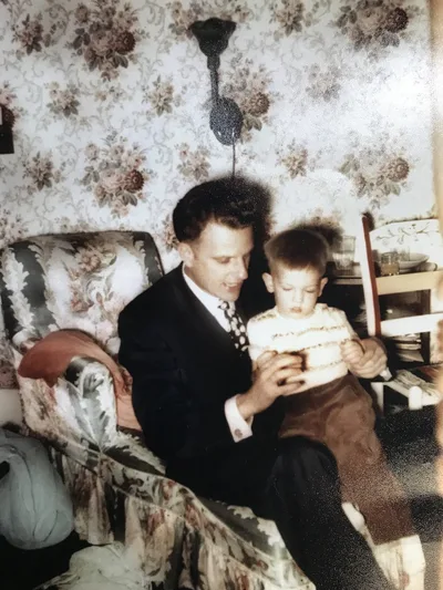 Kentucky pastor finds treasured photo of Billy Graham in filing cabinet | Baptist Press