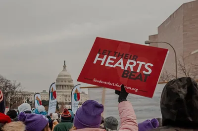 UK pro-lifers celebrate overturning of Roe v Wade