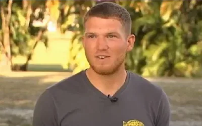 22-Year-Old Diver Lost at Sea for 2 Hours Celebrates 'miracle' after Family Rescue