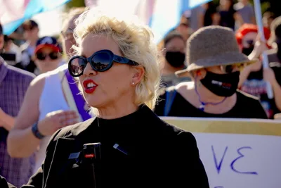 Kellie-Jay Keen 'feared' for her life as violent, trans-activist mob threatened her at NZ protest