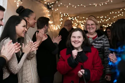 1,000 volunteers help NJ megachurch host Tim Tebow’s ‘Night to Shine’ prom