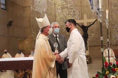 Catholic doctor honored for service during COVID-19 pandemic