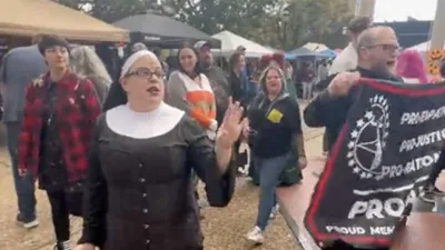 Christians’ Powerful Response to Satanists at ‘Pagan Pride Fest’ That Featured Mockery, ‘Unbaptisms’