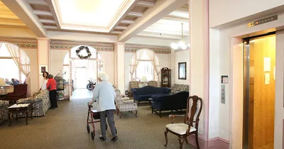HHS considers upping nursing home requirements