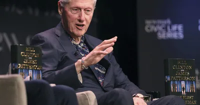 House Subpoenas the Clintons, Others for Epstein Testimony