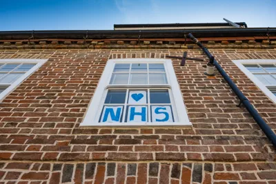 Doctors welcome government climbdown on mandatory vaccinations for NHS staff
