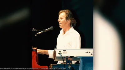'The Birth of a Miracle': Journey's Jonathan Cain on His New Christmas Album and Christian Faith