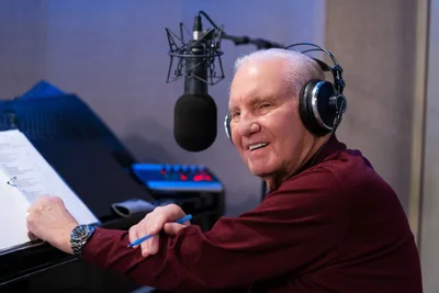 Jimmy Swaggart, controversial televangelist and gospel music legend, dies at 90 | Baptist Press