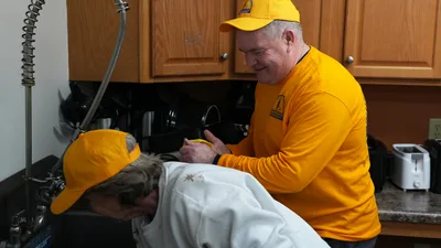 Kentucky disaster relief team preps hot meals with holy intentions | Baptist Press