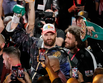 Tyson Fury Says He and Oleksandr Usyk are 'two biggest Christians in boxing''