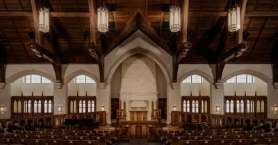 Goodbye, ‘Sam’s Club’ Megachurch. Hello, Stained Glass.