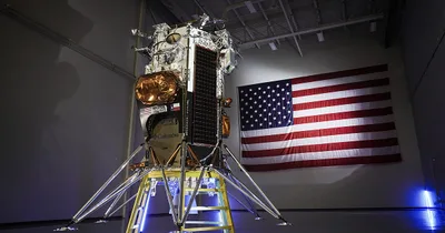 Private U.S. Company’s Lunar Lander Launched toward Moon