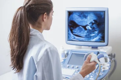 Poll finds American majority want Roe v Wade to go