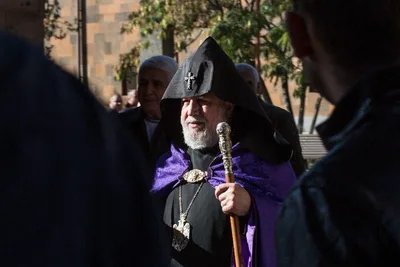 Pope Francis meets Armenian Apostolic Church leader amid clashes in Nagorno-Karabakh
