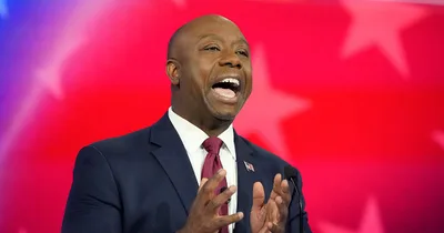 Republican presidential candidate Tim Scott drops out of 2024 race