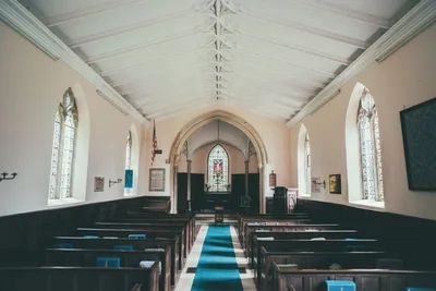 Most Churchgoers Unfamiliar with the Concept of ‘deconstruction’: Lifeway