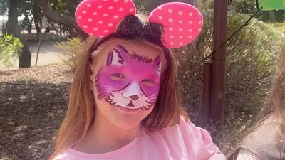 Israel Celebrates Purim With Children Who Left Parents Behind in Ukraine