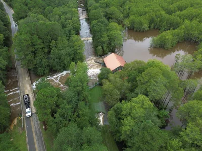 Flood damage doesn’t stop pastor, church from serving | Baptist Press