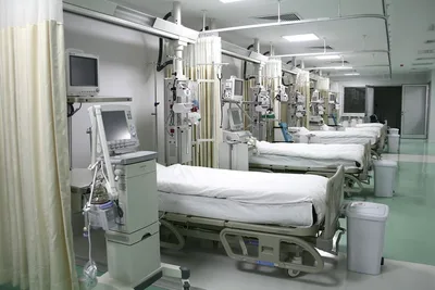 Arizona bishops praise new hospital clergy visitation law