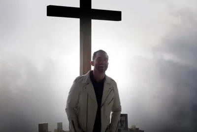 ‘Voice’ Contestant Jay Allen Releases Emotional Video 'No Prayer Like My Mama's' Following Her Death