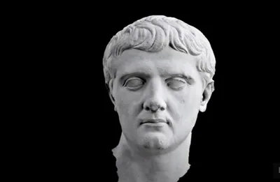 Antique Marble Bust Found in Texas Thrift Shop Turns out to 2,000-Year-old Roman Relic