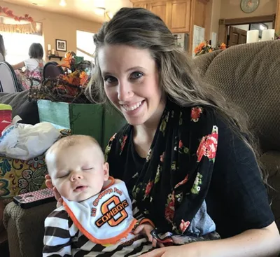 Jill Duggar Breaks Away From Conservative Family Rules; Debuts Nose Piercing at Thanksgiving Dinner