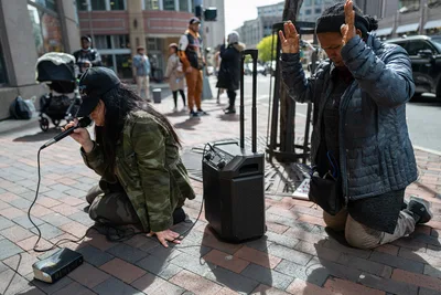 Christians Show Satanists God's Love at Massive 'SatanCon' Gathering — Here's What Happened