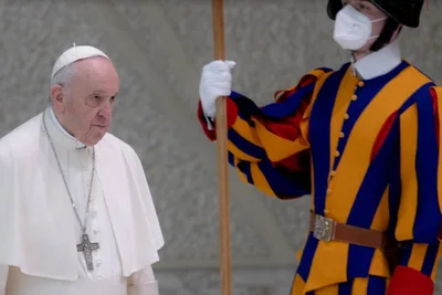 Ukraine crisis: Pope Francis calls for global day of fasting for peace on Ash Wednesday