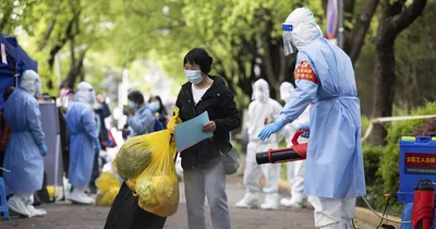 Shanghai retightens COVID-19 restrictions
