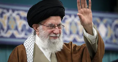Khamenei Promises Strong Response if U.S. Bombs Iran
