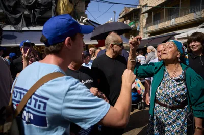 Two Weeks from Israeli Election, Polls and People Divided Between Netanyahu, Eisenkot Blocs | CBN