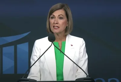 Iowa Gov. Reynolds Signs Heartbeat Abortion Ban at Family Leadership Summit Featuring Tucker Carlson