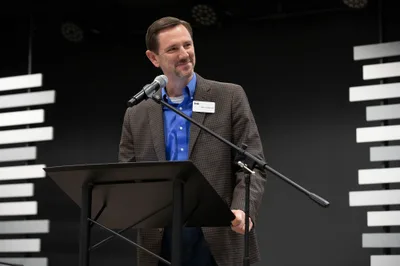 TRUSTEES: IMB elects EVP, appoints 19 missionaries | Baptist Press