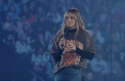 Passion 2025: Sadie Robertson Huff Warns against Spiritual Complacency, Calls Out Sin
