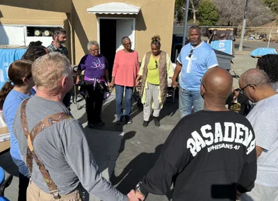 While Mourning Fire Losses, California Church Helps Neighbors and Trusts God - The Christian Chronicle