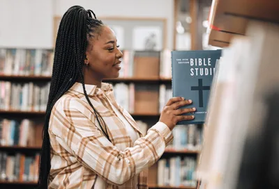 Bible Sales Growth Reflects Multi-Years Trend, Desires to Explore Truth | Baptist Press