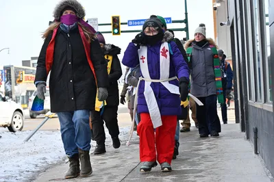 Hundreds of Clergy Descend on Minneapolis and Go on Lookout for ICE