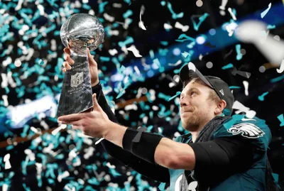 Why Does Tom Brady Feel Empty and Nick Foles Full?
