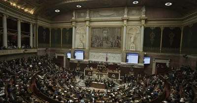 French Assembly Advances Bill to Legalize Assisted Death