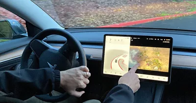 Feds investigate gaming feature in Teslas
