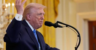 Trump orders blockade against Venezuelan oil tankers
