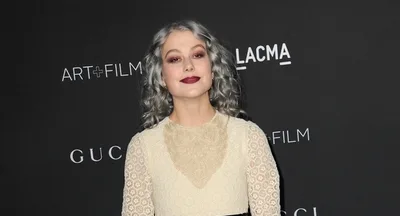 Listen to Phoebe Bridgers Cover Tom Waits With Marcus Mumford - RELEVANT