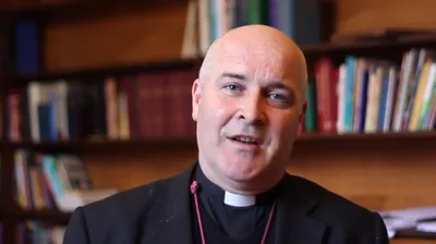 Archbishop of York Praises Church Magazines