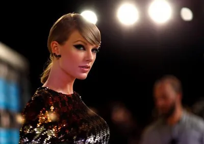 WWTD: What Would Taylor Swift Do?